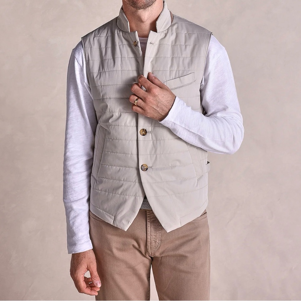 Rye 51 Beckett Lightweight Quilted Vest, Stand-Up Collar, Horn Buttons, 44, EUC